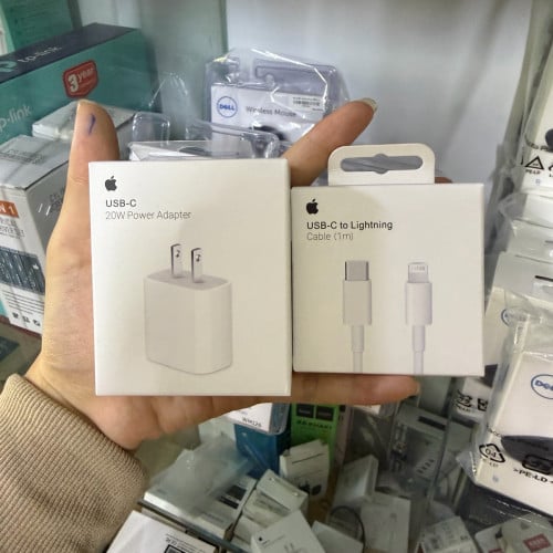 Phone Charger and Headphone
