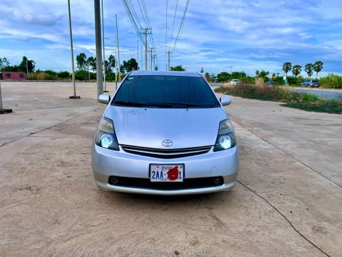 Prius 2004 hf ឡានថ្មី