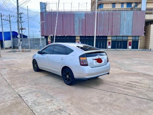Prius 2004 hf ឡានថ្មី