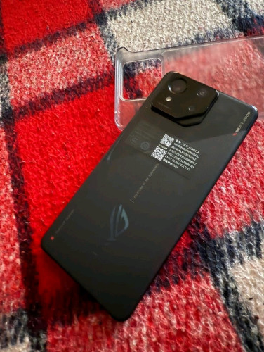Rog phone 8 Pro