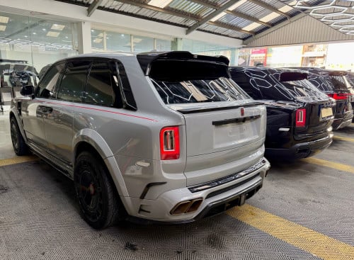 Roll Royce Cullinan 2020
