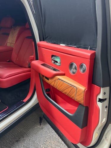 Roll Royce Cullinan 2020