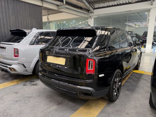 Roll Royce Cullinan 2024
