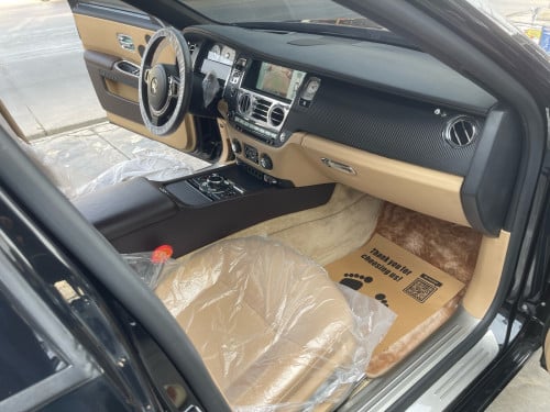 ROLLS ROYCE Ghost Series ||ឡាននៅថ្មីដូចខ្លាញ់គោម្ចាស់ដើមទី 1 ( គីឡូតិច )