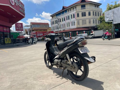 Sirues 017 កាតគ្រី