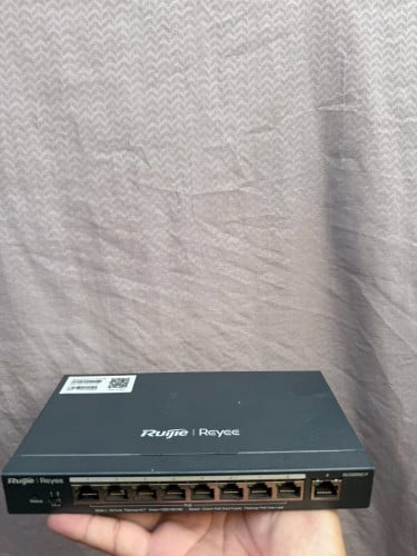 Switch RG-ES209GC-P second hand