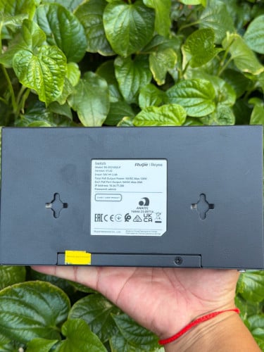 Switch RG-ES210GS-P second hand