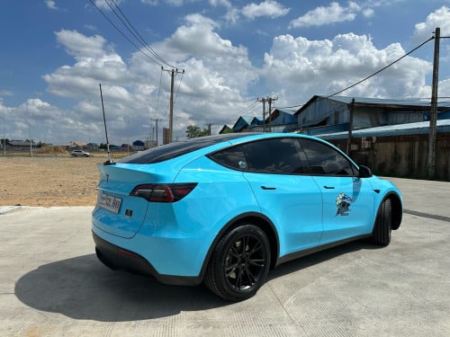 Tesla Model Y 2022