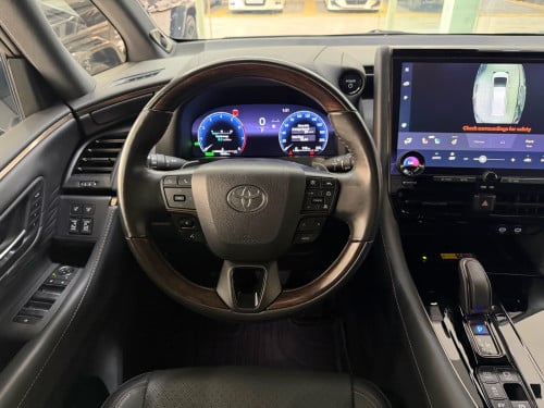 Toyot alphard 2023