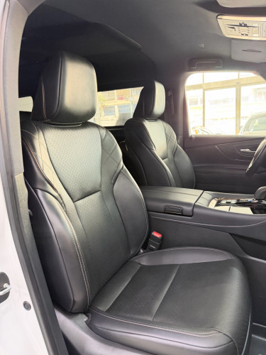 Toyot alphard 2023