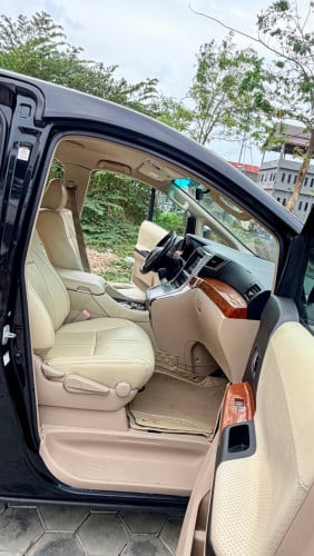 Toyota alphard 2010 up 2018