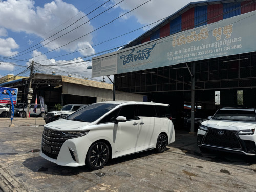 Toyota Alphard 2024 Executive lounge 7 seats Full options ទ្វាបុឺតអូតូ ឡាននៅថ្មីដូចខ្លាញ់គោ