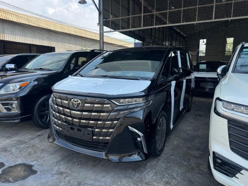 Toyota Alphard 2024 Executive lounge 7 seats Full options  ឡាននៅថ្មីដូចខ្លាញ់គោ
