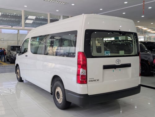 Toyota Hiace 2026