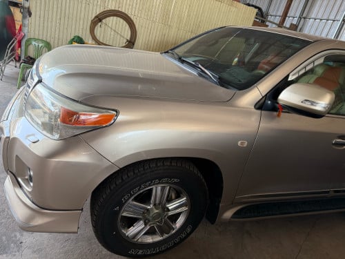 Toyota Land Cruiser 2011