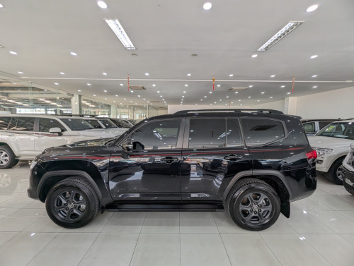 Toyota Land Cruiser GR Sport 2025