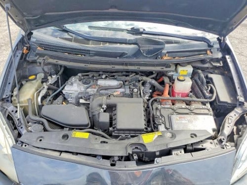 Toyota Prius 2010 op5 អត់ច្រេស