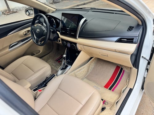 Toyota . Vios . ឆ្នាំ . 017 - ហ្វូល  ខ្លាញ់​គោ​