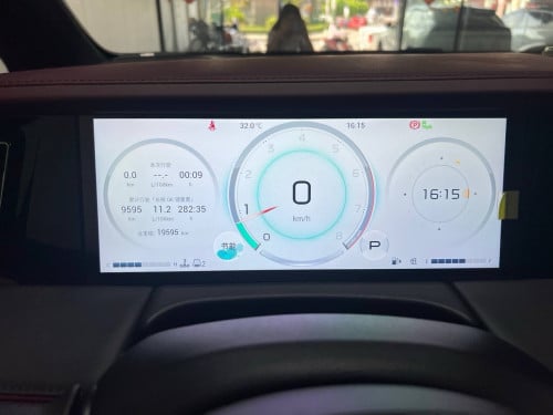 Trumpchi M8 Pioneer Edition (Top-of-the-line)