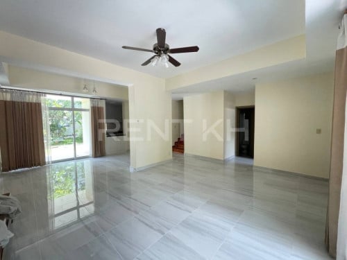 Villa for rent near Camko city