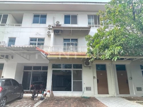 Villa for rent near Camko city