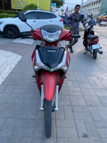 Wave125 018 កាតគ្រី