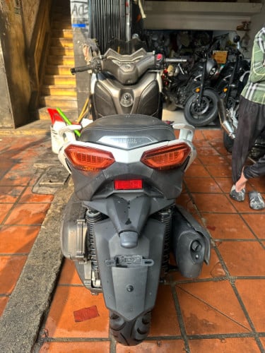 XMAX 250