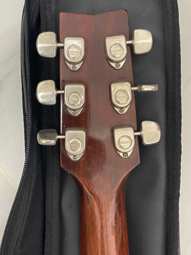Yamaha FG-130