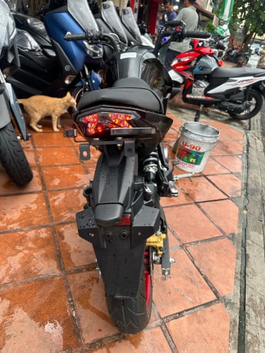 Z125