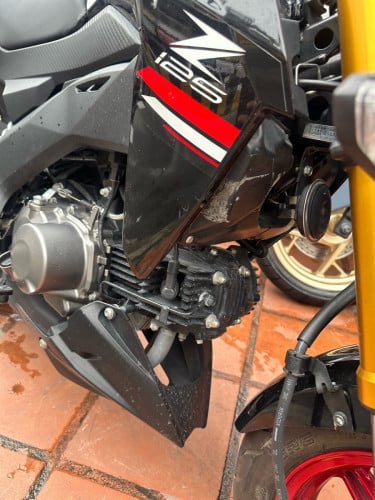 Z125
