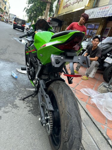 ZX25R