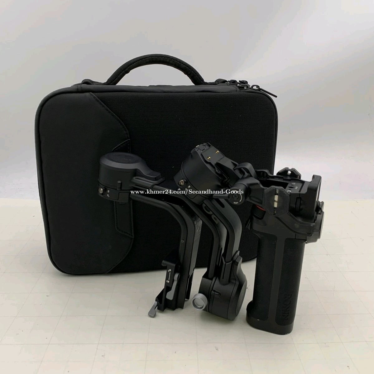 ឈុត Gimbal Camera មួយទឹក DJI RONIN-SC2 PRO ស្អាតមានទាំងកាបូប