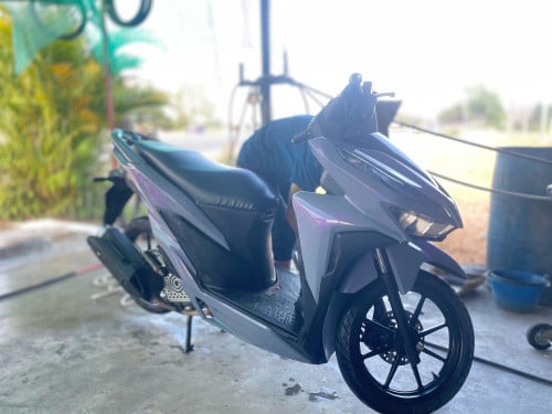 លក់ប្រញ៉ាបលុយ