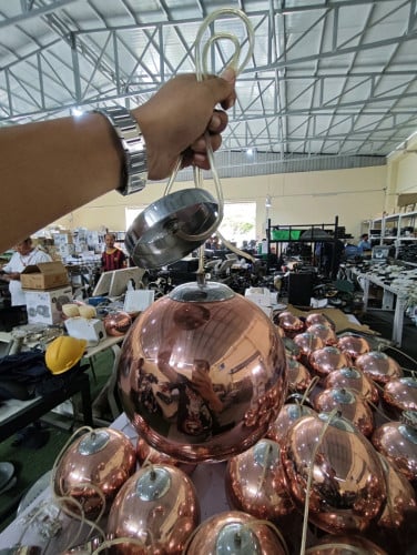 អំពូលឌីគ័រ