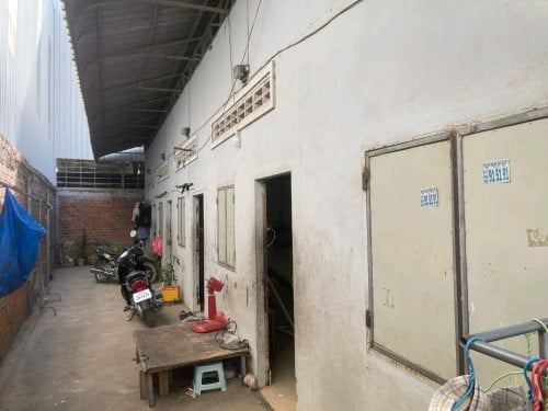 ដីនឹងផ្ទះលក់ប្រញាប់លុយ