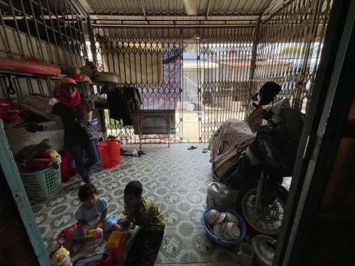 ផ្ទះកែងឌឿងហែម​ អាចរកសុីបាន​ លក់ប្រញ៉ាប់លុយ
