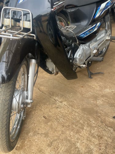 រៀបចំហើយស្កុតហើយមួយជុំ