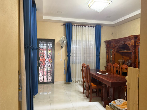 ផ្ទះវិឡាកូនកាត់លក់