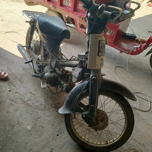 ម៉ូតូលក់