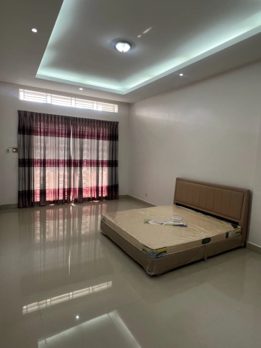 ផ្ទះជួល នៅបុរី ហាយឡែនស៊ីធី បឹងទំពុន១ មានសម្ភារៈរួចជាស្រេចបរិយាកាសរស់នៅល្អ និងមានផាសុខភាព