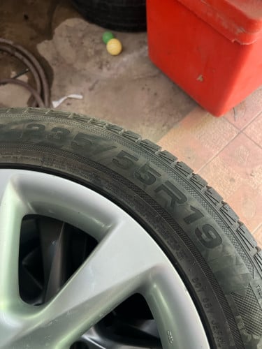 យ៉ានសុីនរង្វង់19”  RX350 សំបកថ្មី98%