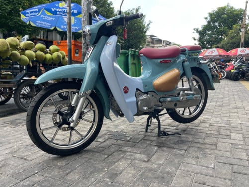 ម៉ូតូកាត់បានពីរម្ចាស់ដើម. នៅស្អាត់90%