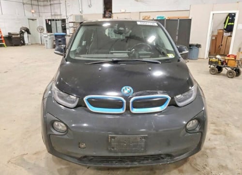 សាង​ BMW​2​015  សាំង​អគ្គិសនី​