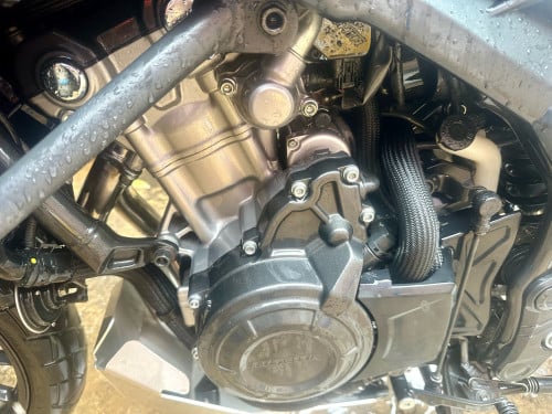 លក់cb500x 2021ចង់បានឆាតមិនប្រើក្នុងស្រុក