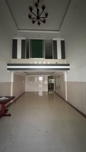 ផ្ទះល្វែងជួល ទីតាំងល្អ តម្លៃល្អ flat for rent ( English Below)