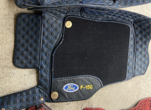 កំរាលជើងford F150