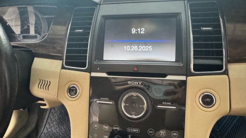 ឡានលក់ ford Taurus 2013 option កប់