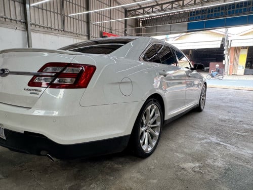 ឡានលក់ ford Taurus 2013 option កប់