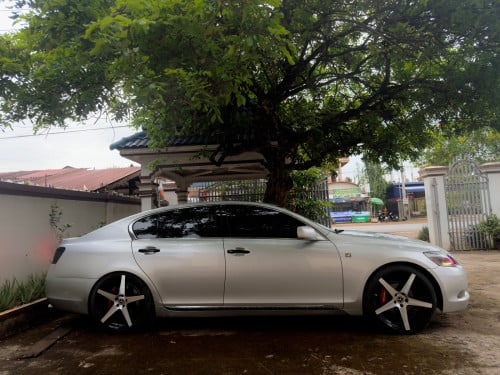 រ៉ូស័រលេងទាប GS300