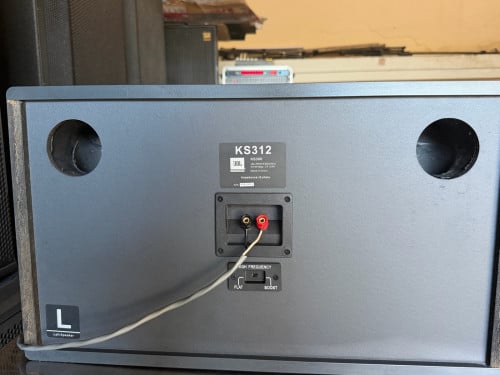 ធុងបាស់ Karaoke JBL KS312សុីន ទំហំ3តឹក នៅសុីនគ្មានការជួសជុល ធានាផលិតសុទ្ធ